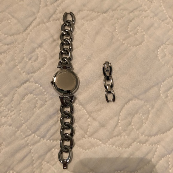 Fossil Watch - Picture 3 of 4